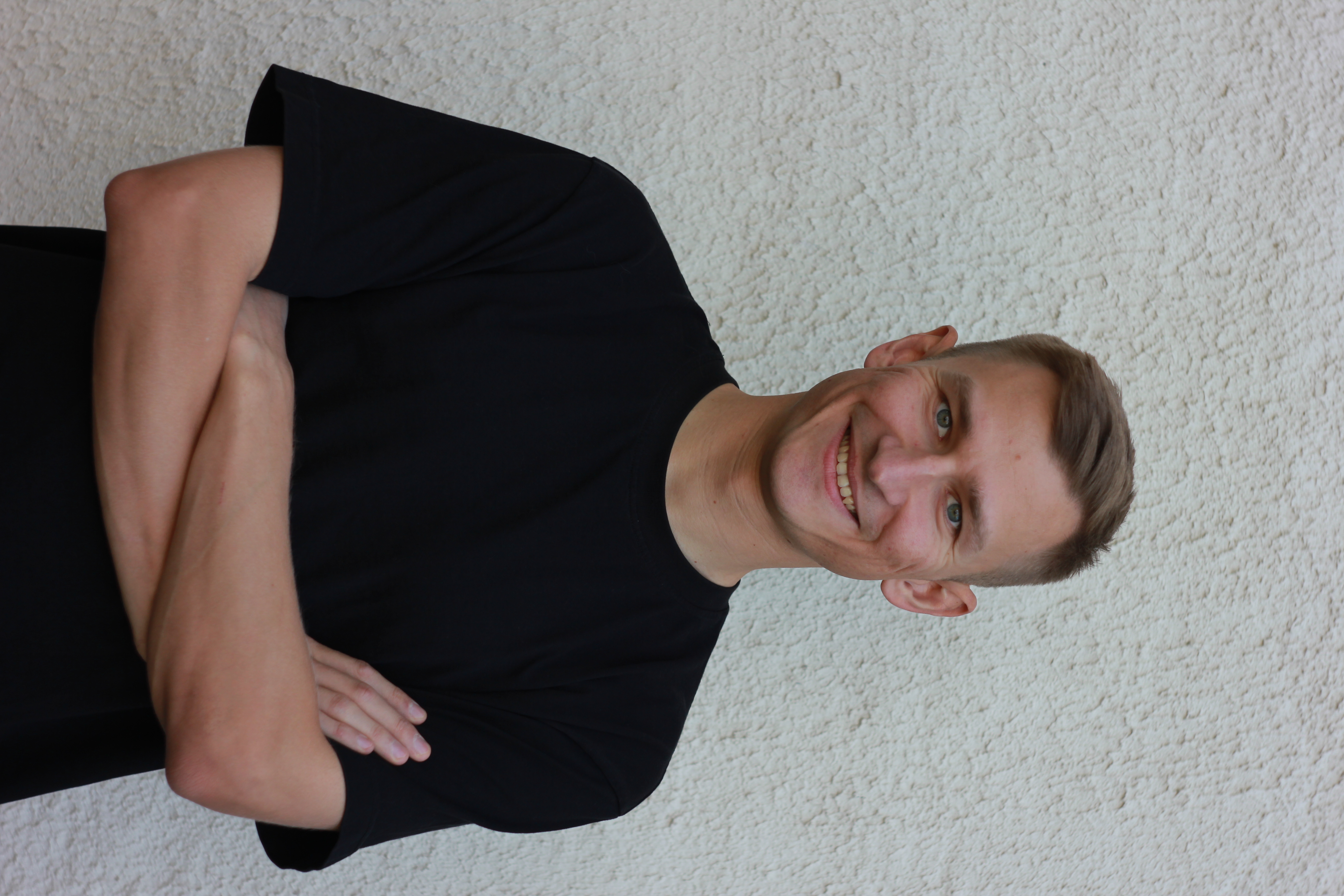 Андрей Богомолов